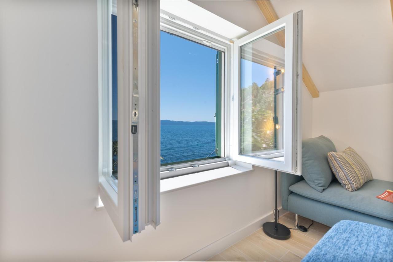 Seaside Cottage Maslina Gdinj Extérieur photo